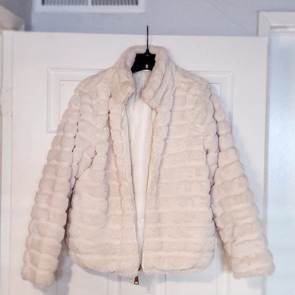 Activ8 Faux White Reversible Jacket - Picture 1 of 7